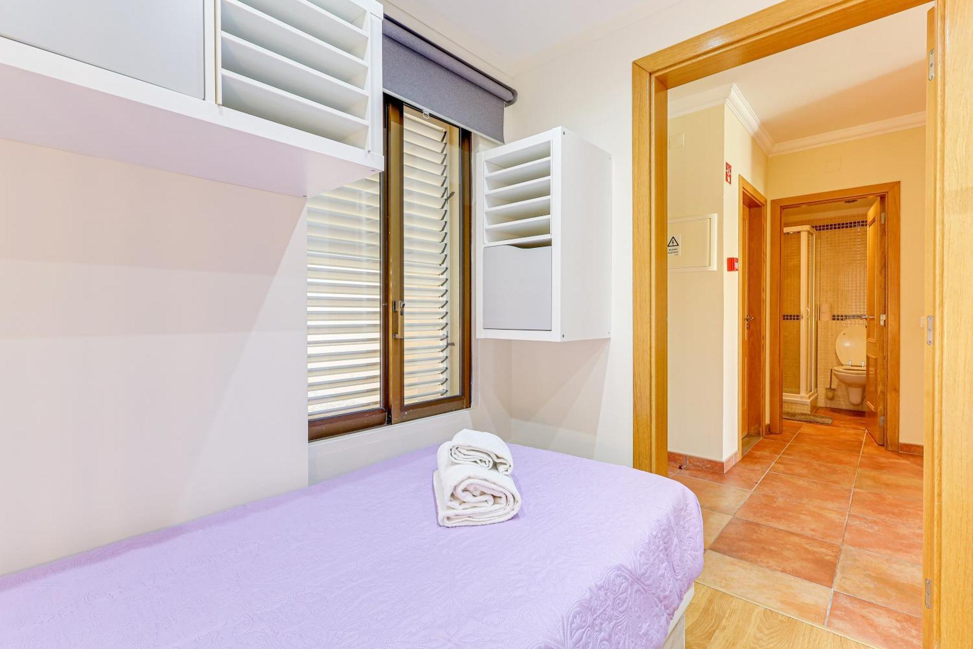 Apartment With 2 Bedrooms, 2M To The Beach Armação de Pêra Extérieur photo